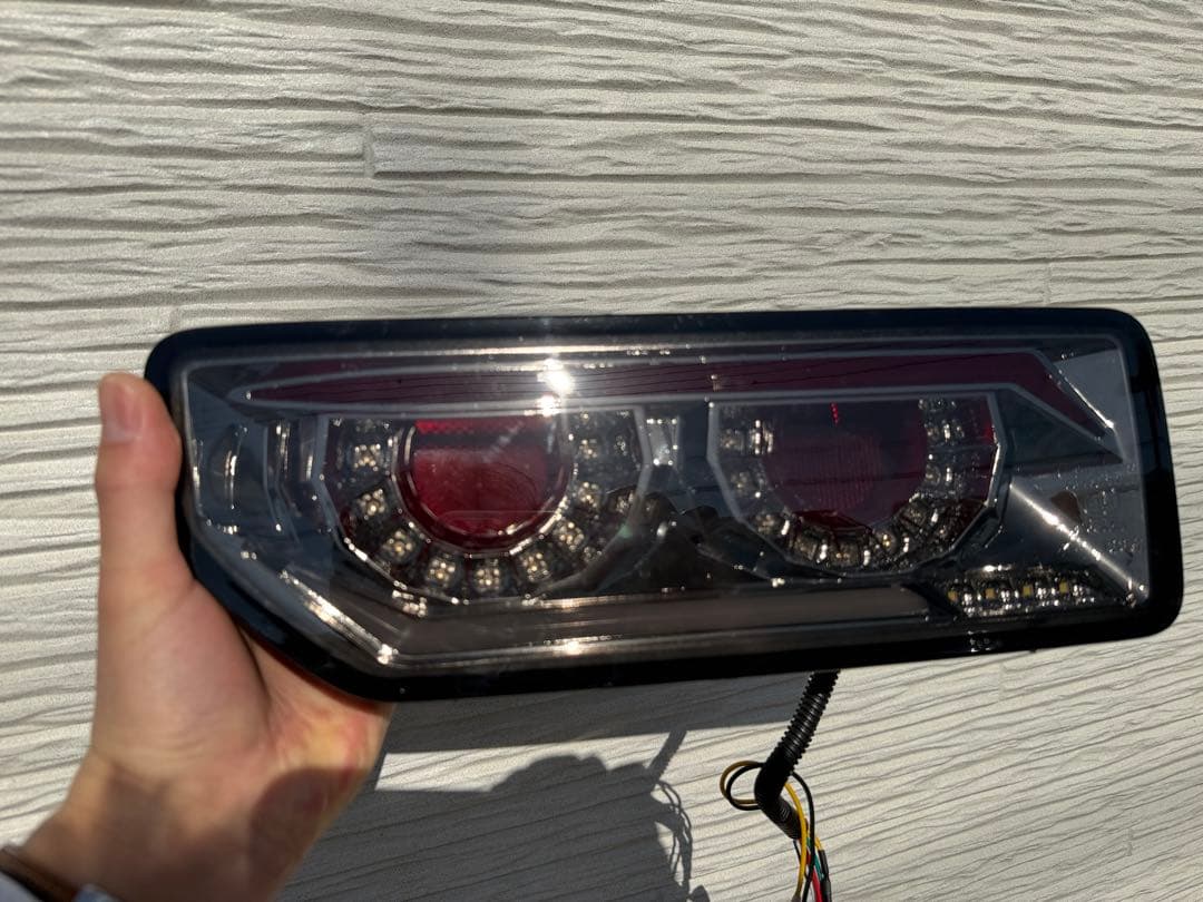 ジムニーJB64/74 クリスタルアイ製 バルカンLEDテールランプ スモーク