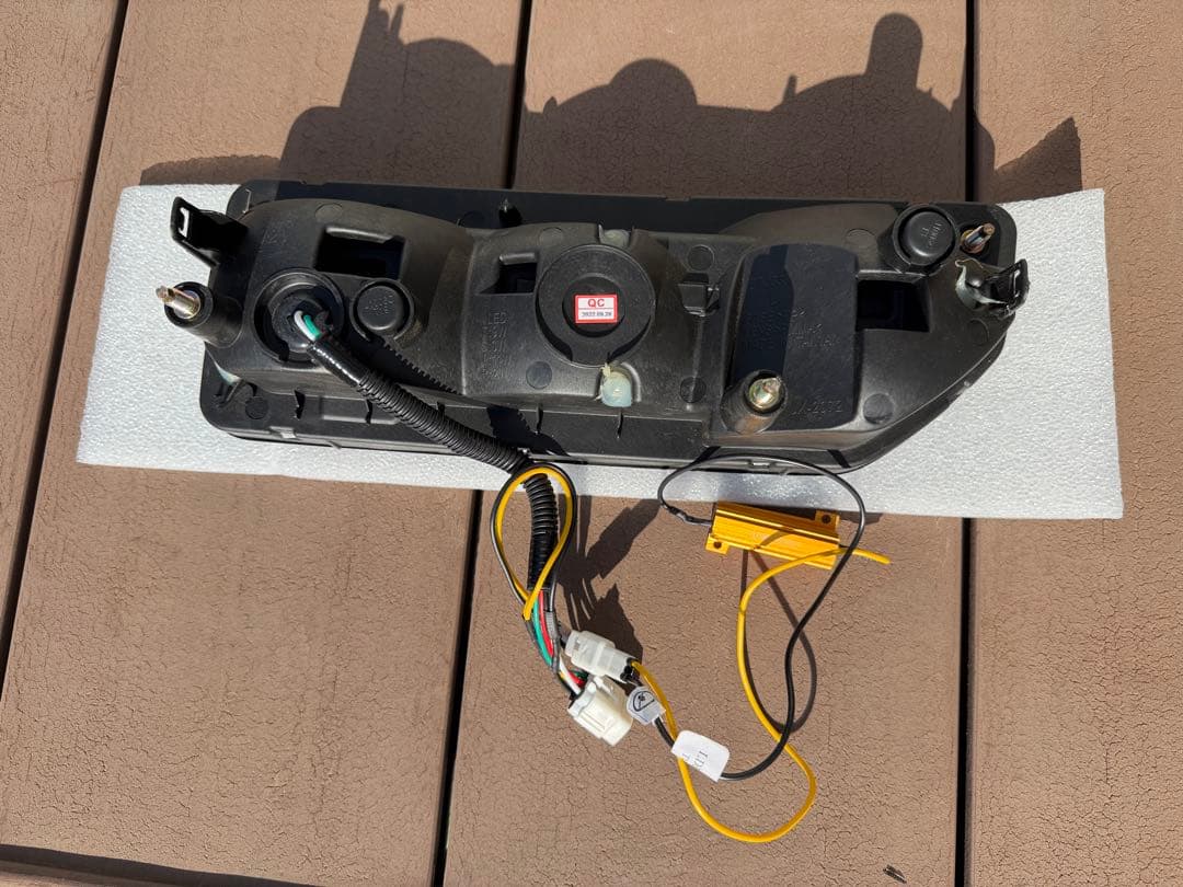 ジムニーJB64/74 クリスタルアイ製 バルカンLEDテールランプ スモーク