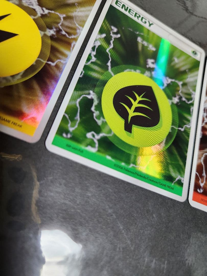 雷草闘エネルギー　ホロン。2006年