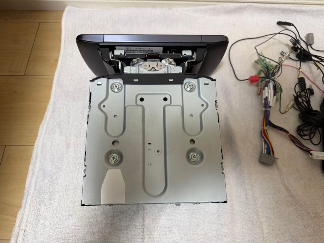 パナソニック ストラーダ カーナビ CN-F1D9D 9型 /フルセグ/