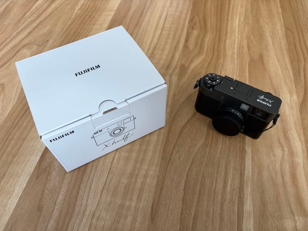 FUJIFILM X-half （xハーフxhalf）チャコールシルバー