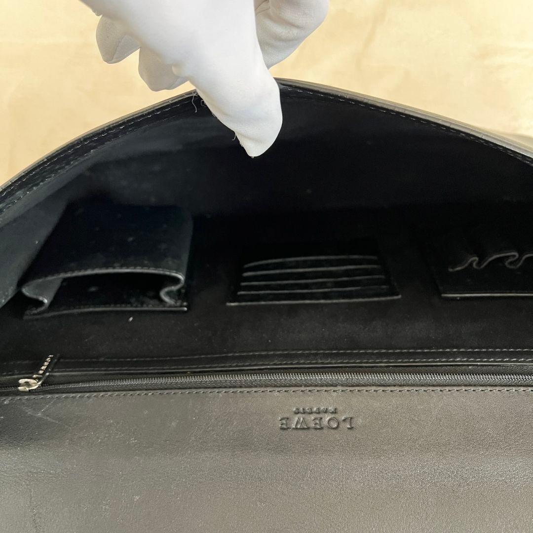 ロエベ　 ビジネスバッグ ブリーフケース ハンドバッグ 　レザー　ブラック