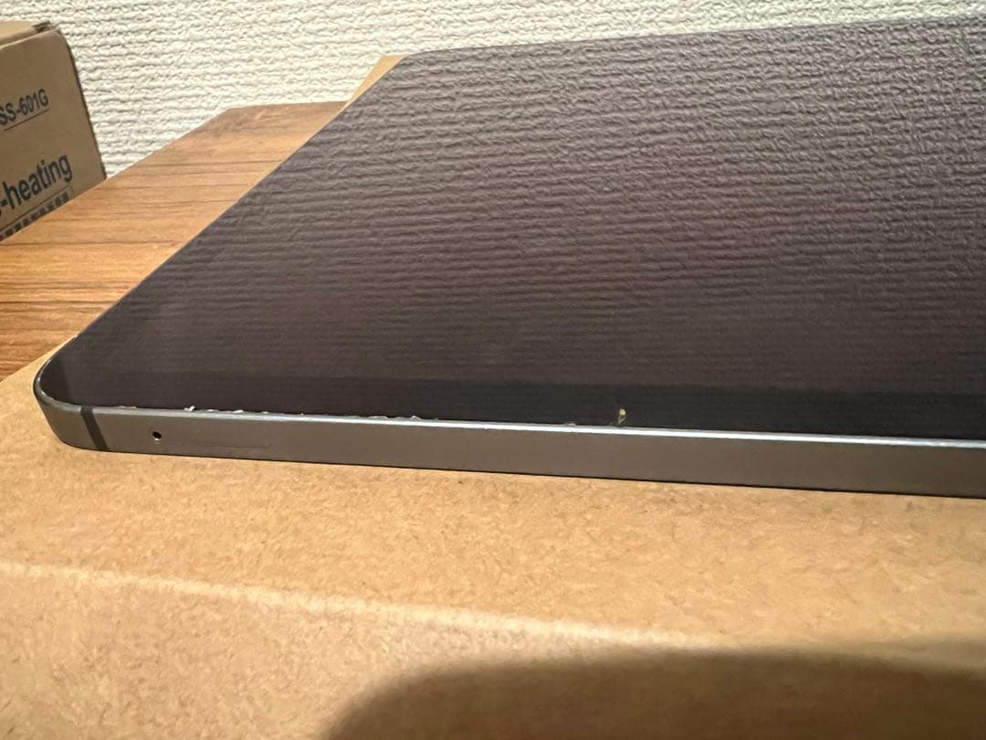 iPad Pro 12.9 第5世代 128GB Simフリー ジャンク