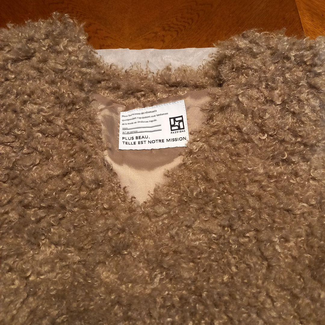 PASSIONE プードルファーベスト キャメル エコファー M　新品