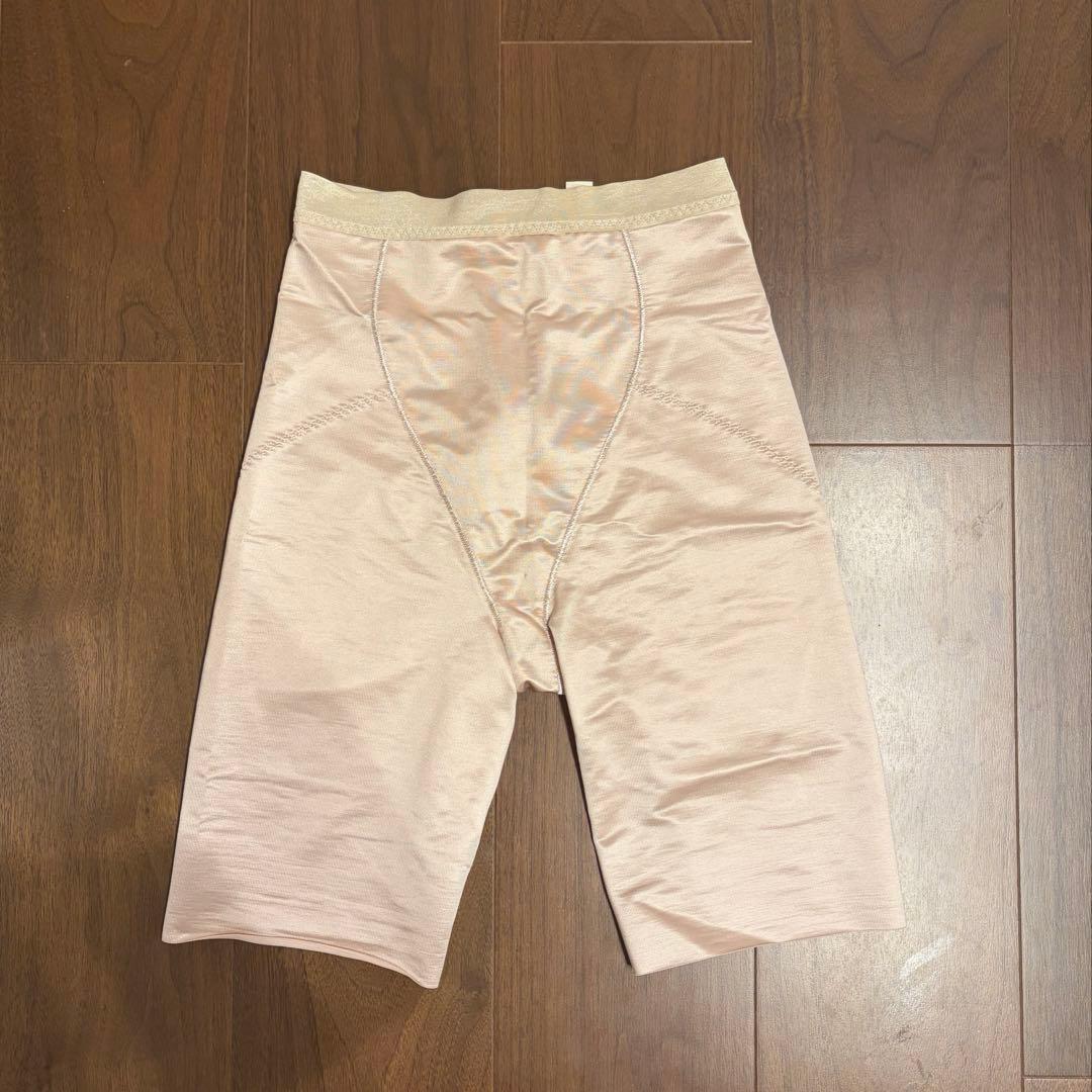 【美品】トリートドレッシング ブライダルインナー 上下 M E70