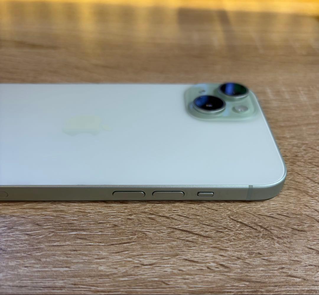 【長介】iPhone 15 Plus ミッドナイトグリーン 256GB