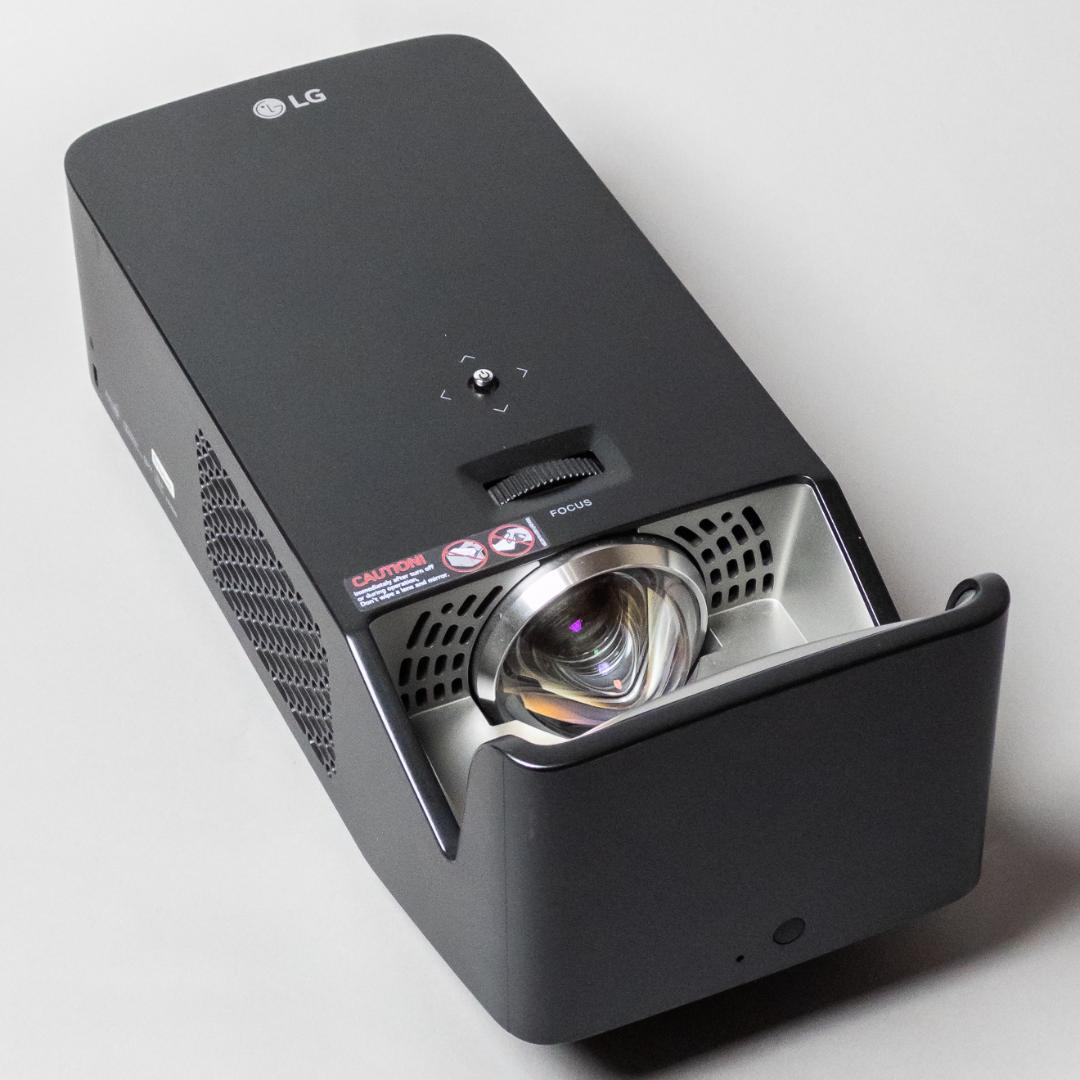 ジャンク LG PF1000UG 超短焦点LEDプロジェクター