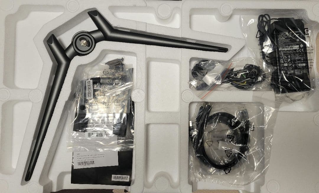 【美品】MSI ARTYMIS 273CQRX-QD 27インチ WQHD