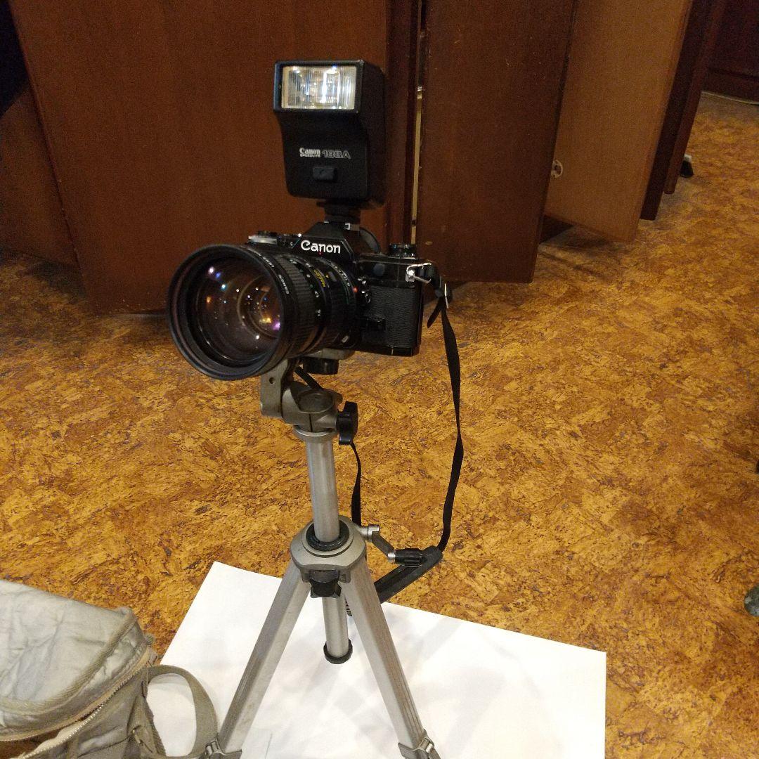 Canon AE-1 カメラセット 35-105mmレンズ付き 三脚付き