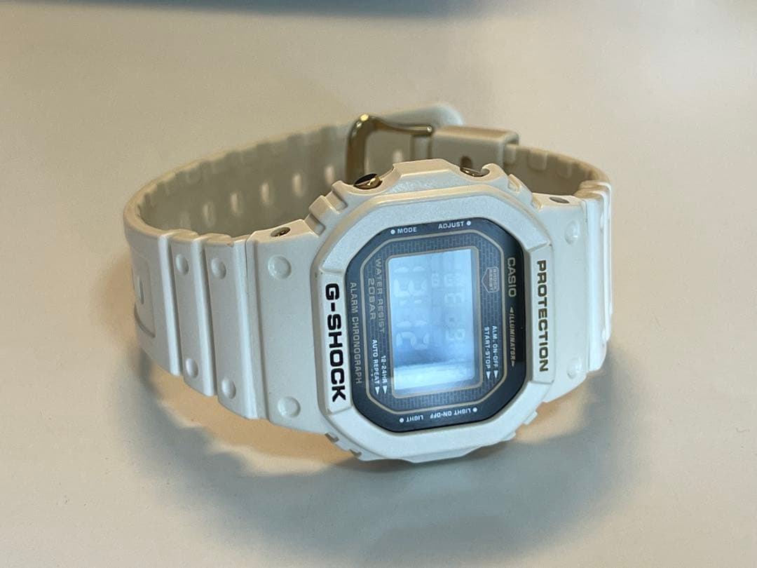 G-SHOCK DW-5025B-7JF 25周年 白オリジン スピード