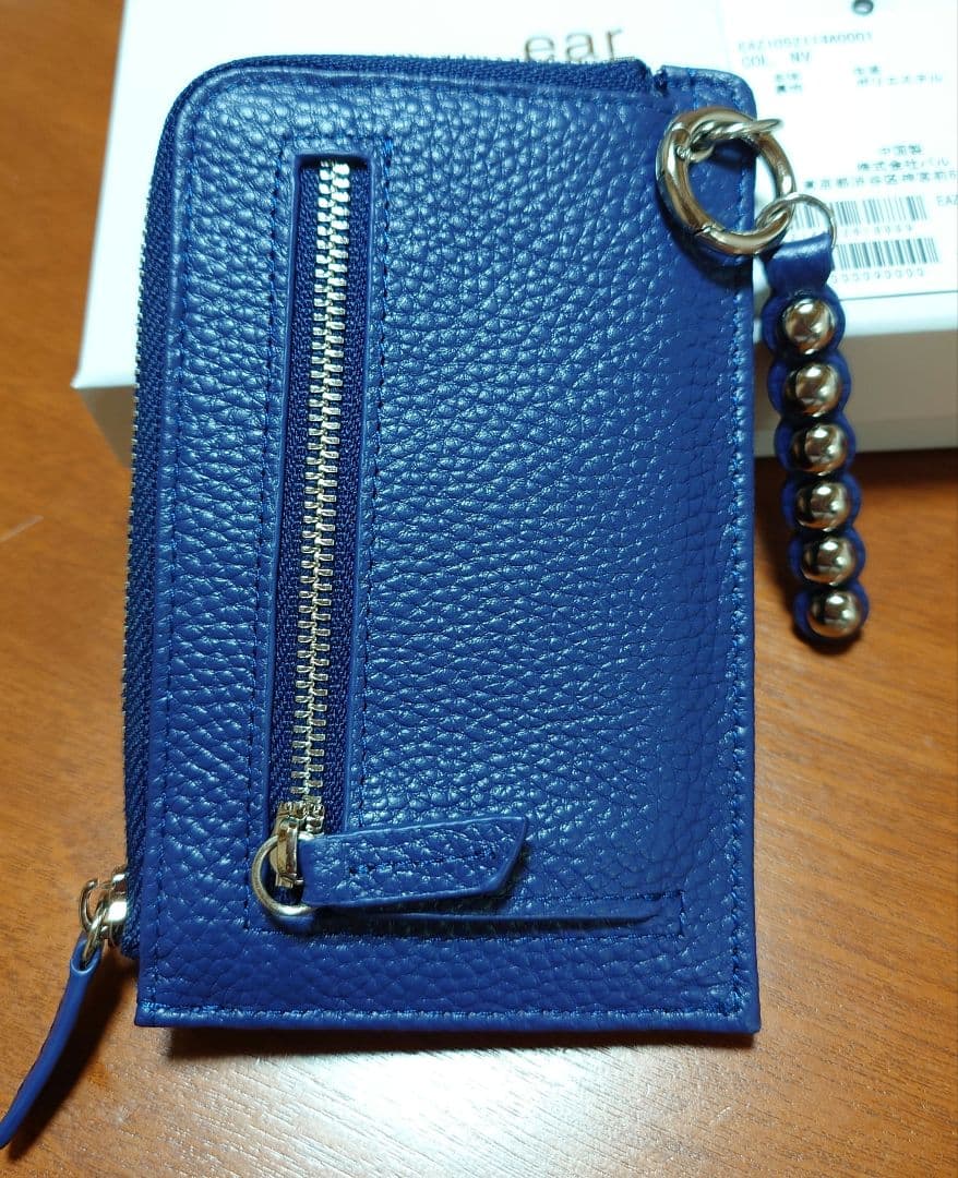 【未使用】ear／本革スタッズフラグメントケース