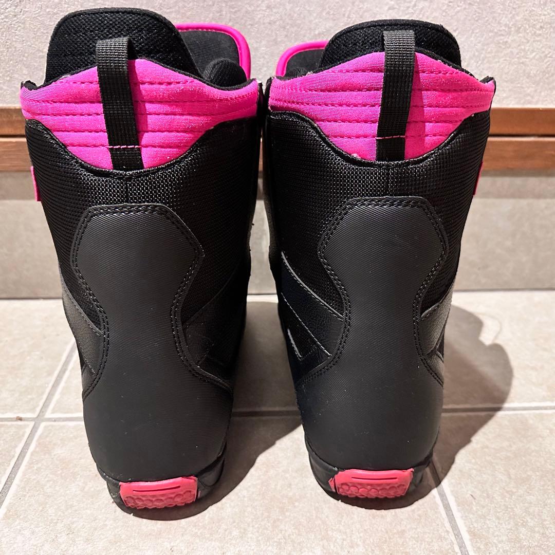 値下げ可　収納袋付　スノーボードブーツ　FLOW ブーツ　スノーボード　24.5