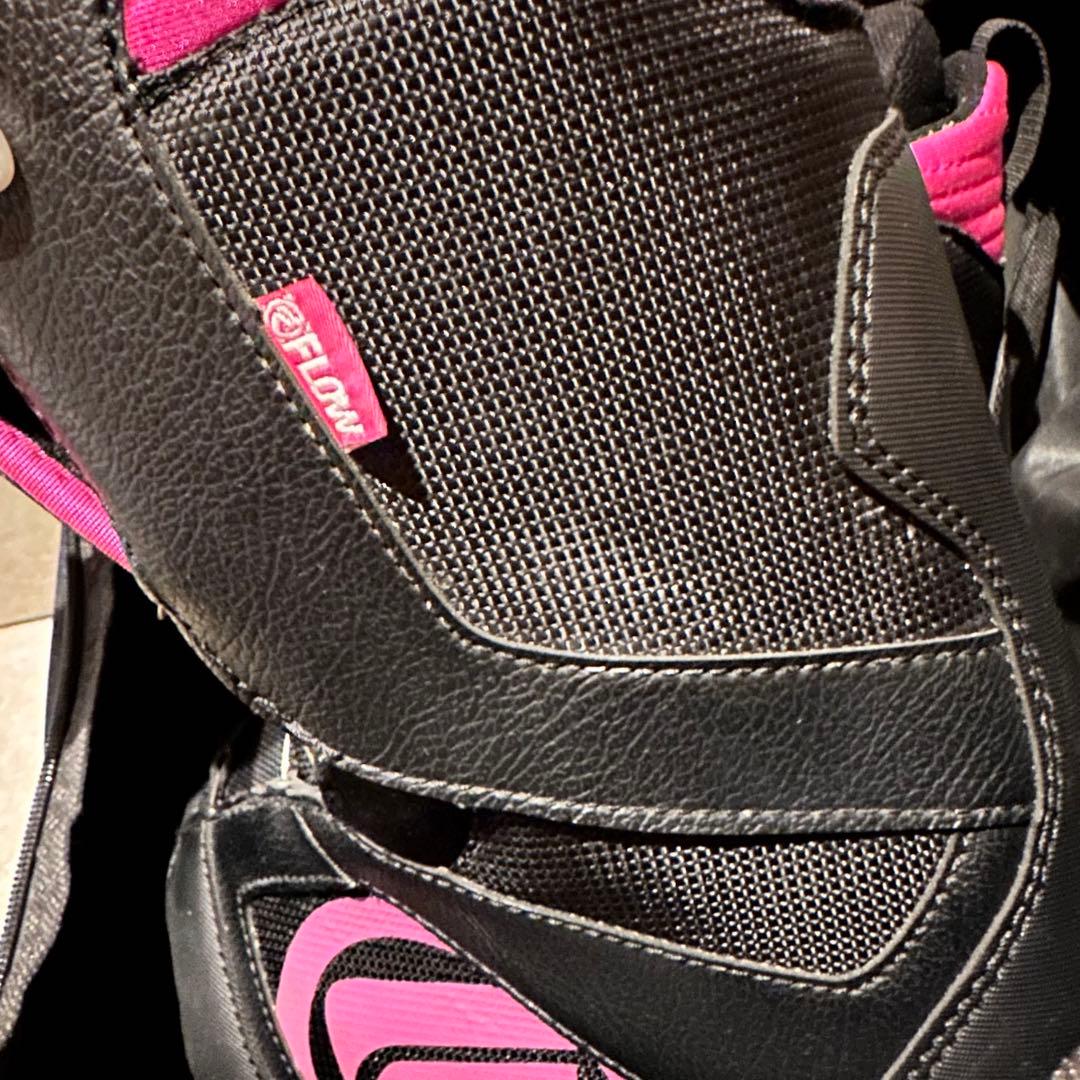 値下げ可　収納袋付　スノーボードブーツ　FLOW ブーツ　スノーボード　24.5