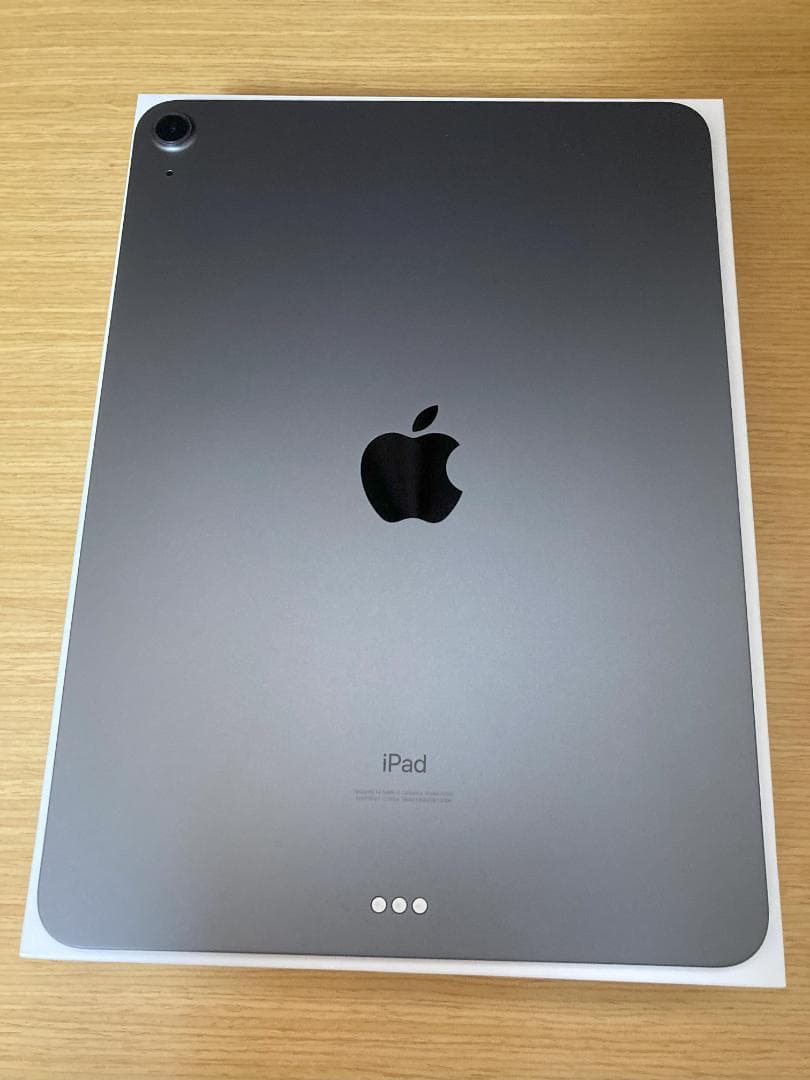 ゴ*ン様 B*h様 【極美品】iPad Air (第4世代) Wi-Fi 64G