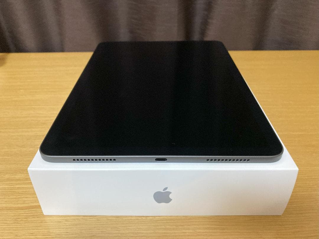 ゴ*ン様 B*h様 【極美品】iPad Air (第4世代) Wi-Fi 64G