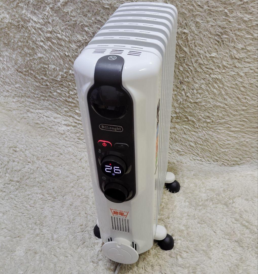 【美品】デロンギ オイルヒーター RHU35M0812 暖房 delonghi