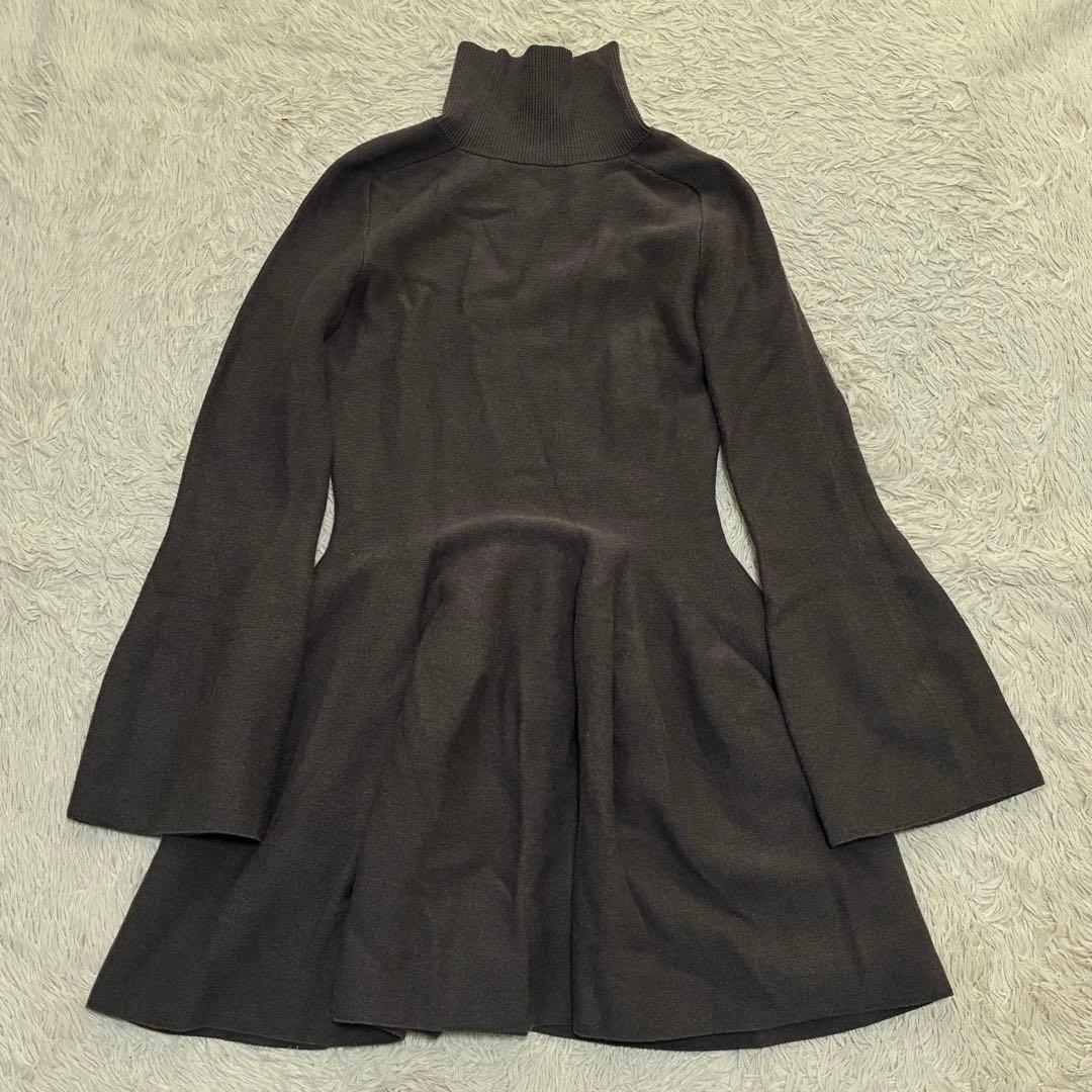 anuans 2024年モデルフレアーミニニットワンピース　グレー