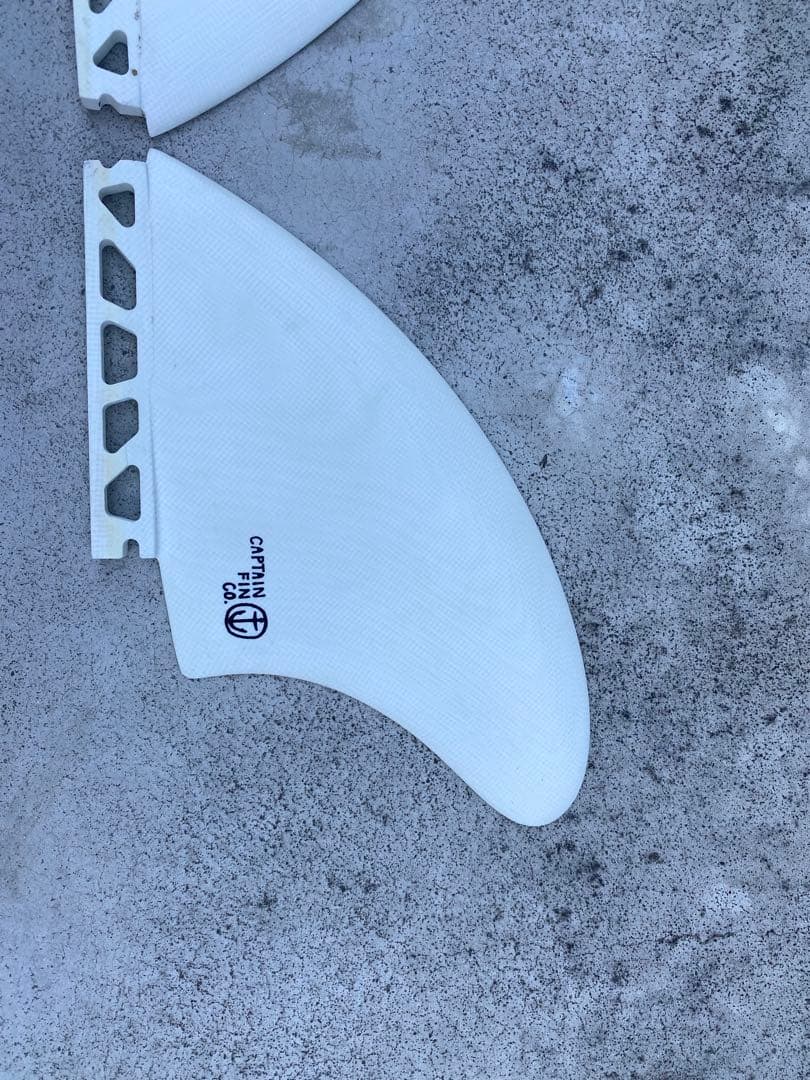 Captain Fin サーフボードフィン ツイン　キール