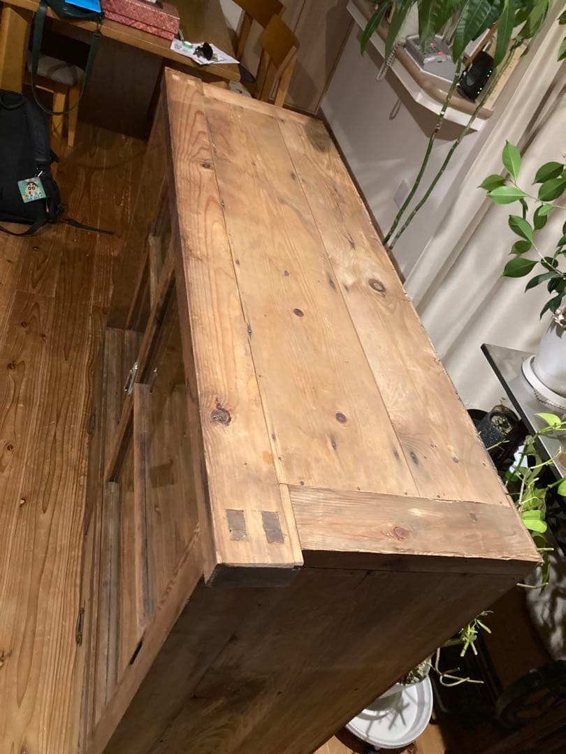 昭和レトロ　サイドボード　食器棚、戸棚、収納棚　ゆらゆらガラス　大正〜昭和初期②