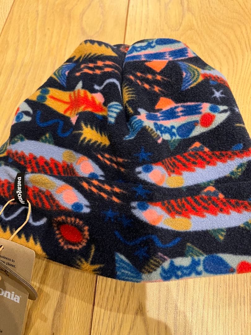 m*u様 【新品】patagonia マイクロD ビーニー トラウトSALMON