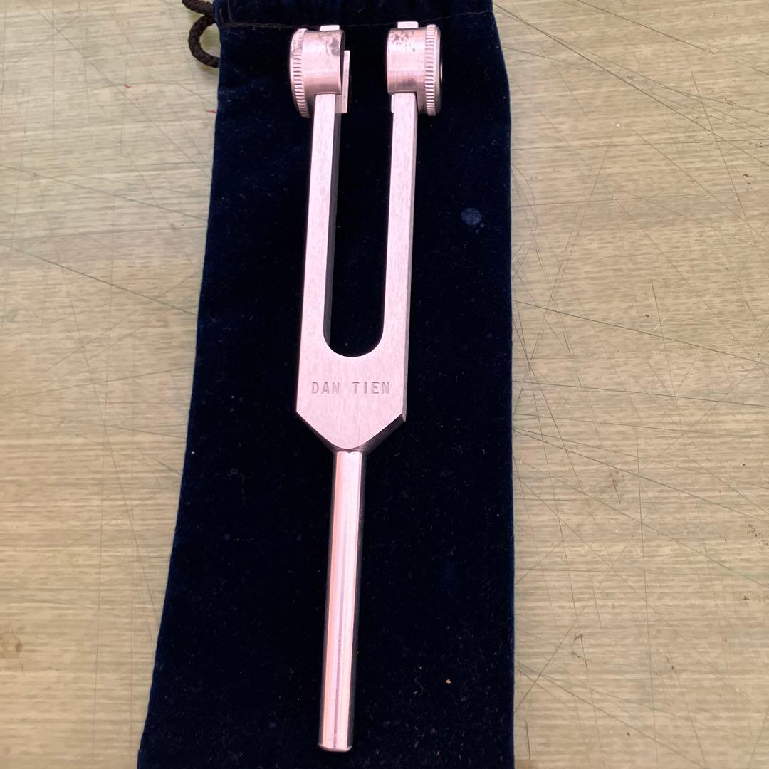 米国製ハンドメイド　ヒーリング音叉（528Hzと300Hz）