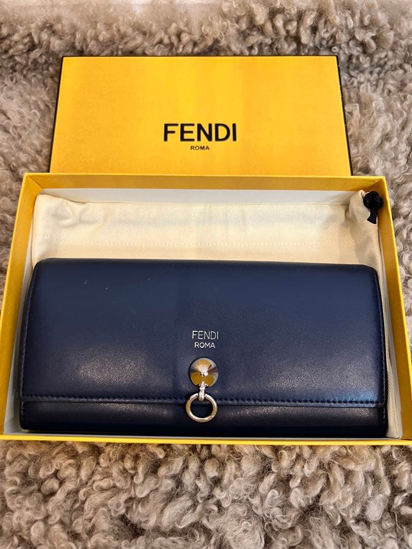 FENDI長財布