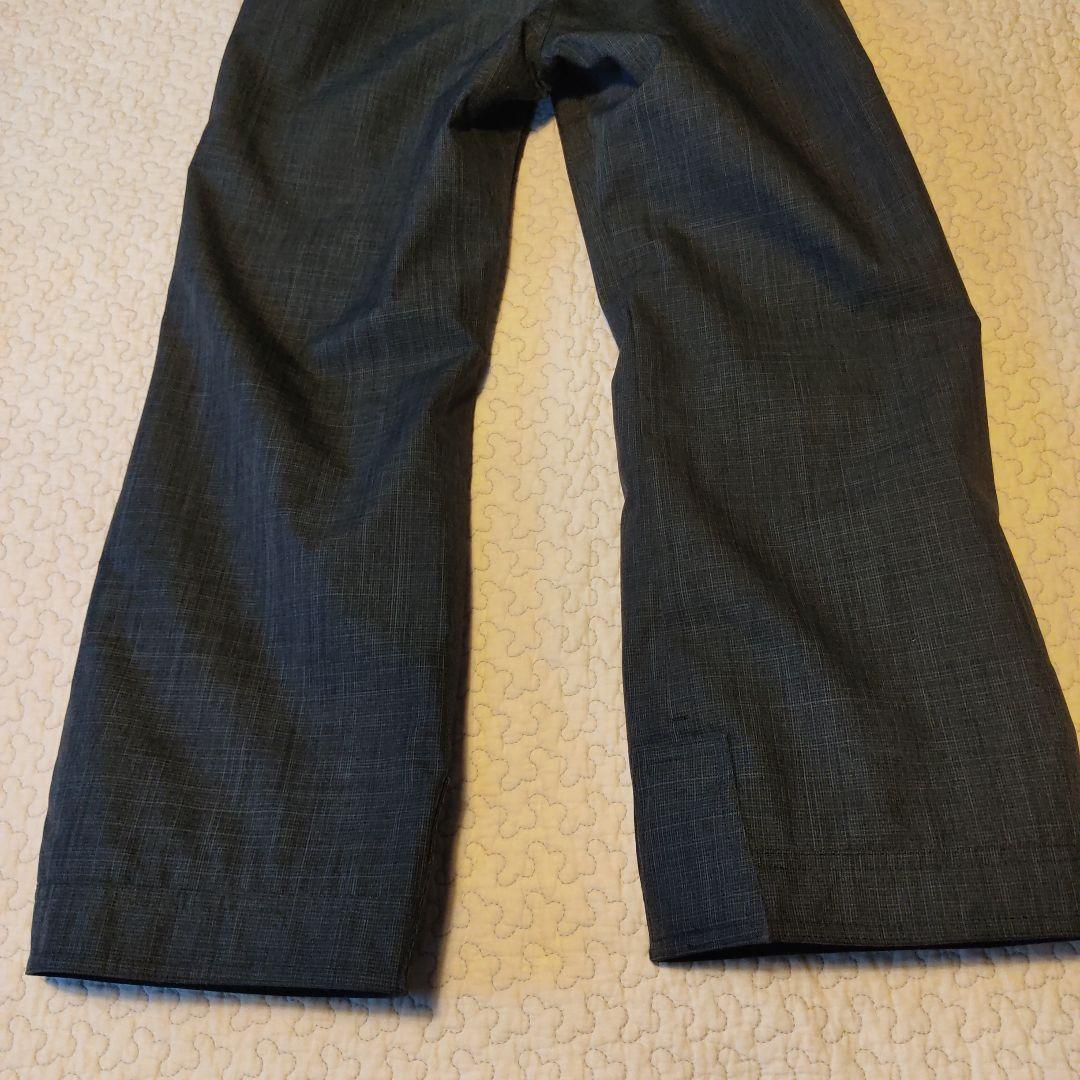 極美品デサント　スキーウェア　スノボ　130 DESCENTE