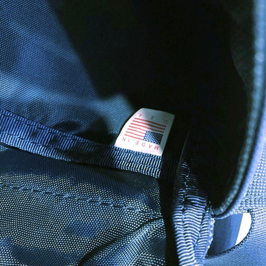 ブリーフィング　ショルダーバッグ　メッセージバッグ　ボディバッグ