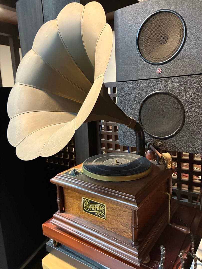S*n様 蓄音機 アンティーク グラモフォン 木製 大型ホーン 針無し