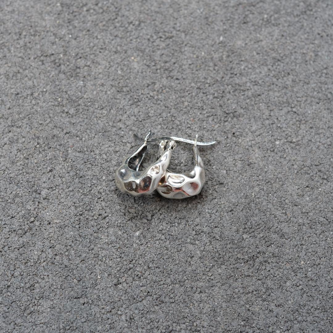 シルバー925 Silver タタキデザインフープピアス/軽研磨仕上げ/両耳