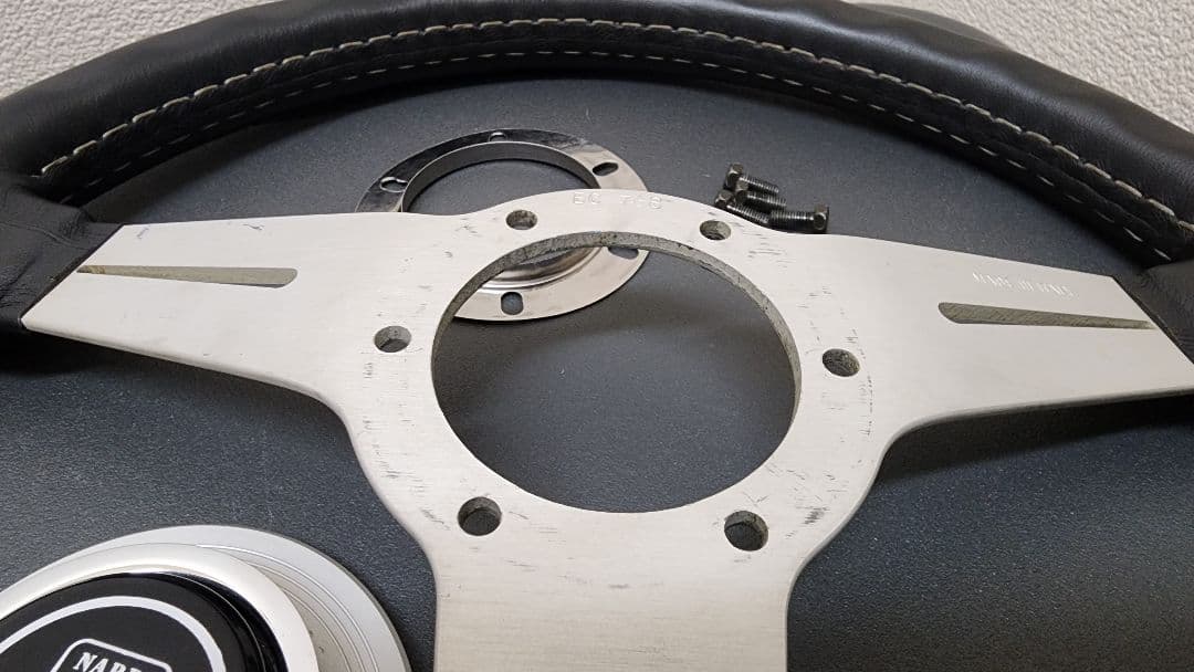 ナルディ　クラシック　36ф