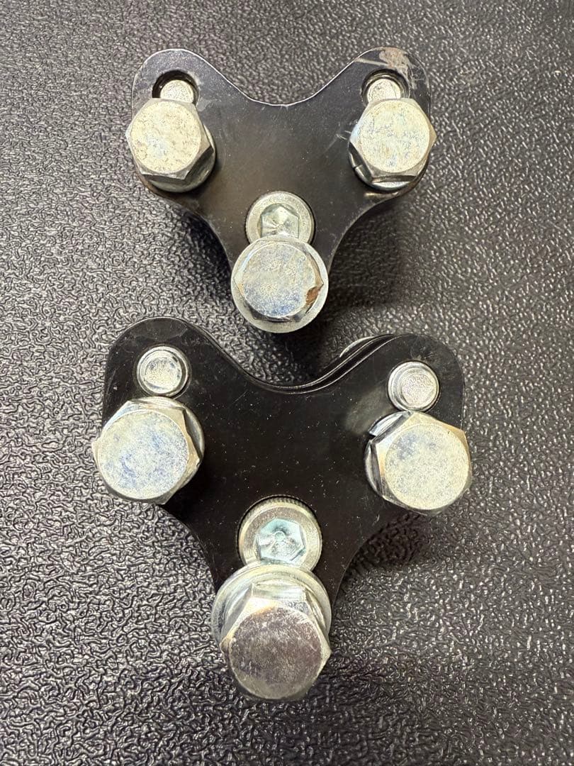 シルクロード　カローラスポーツ　ロールセンターアダプター