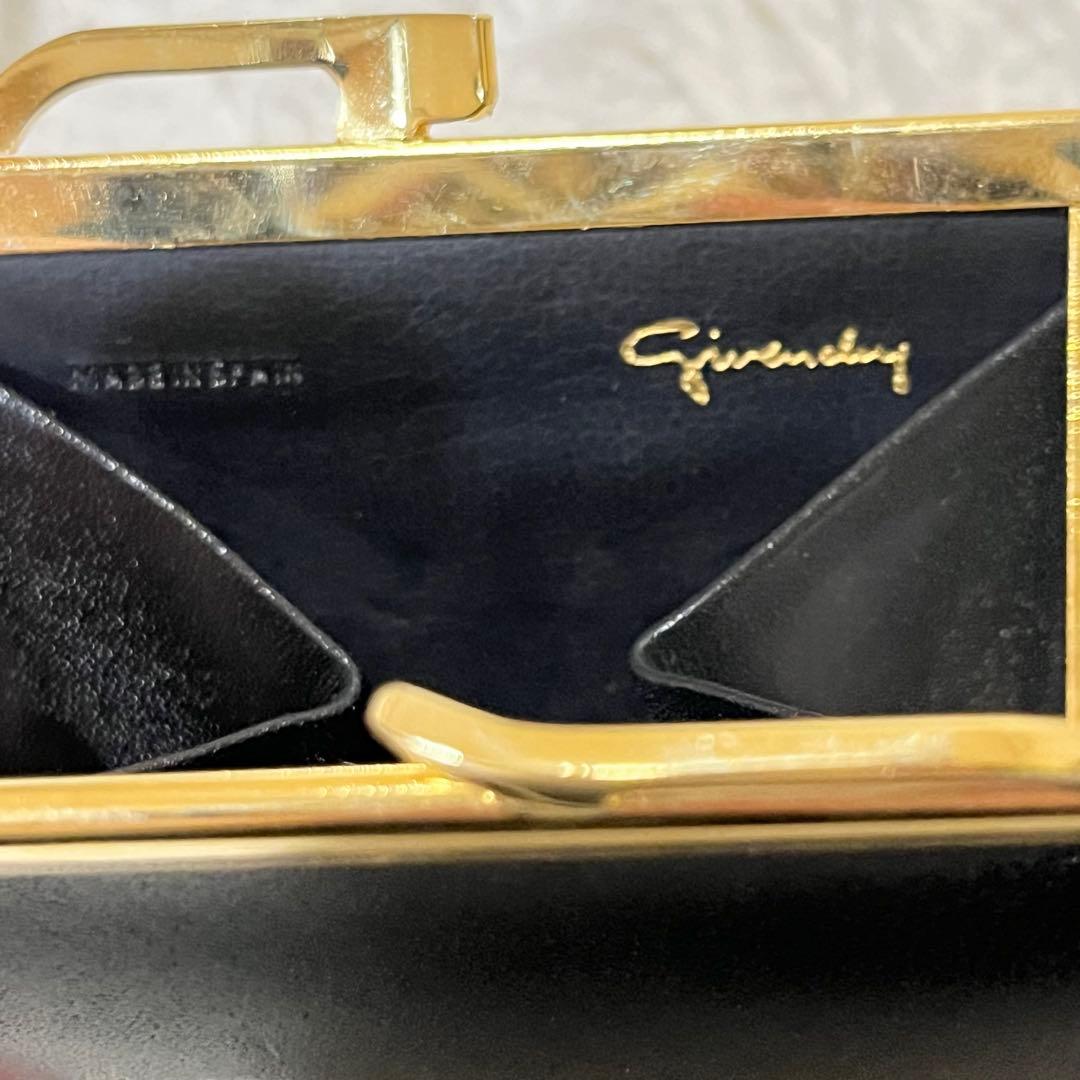 【美品】ジバンシー GIVENCHYがま口 ケース レザー小銭入れ　黒