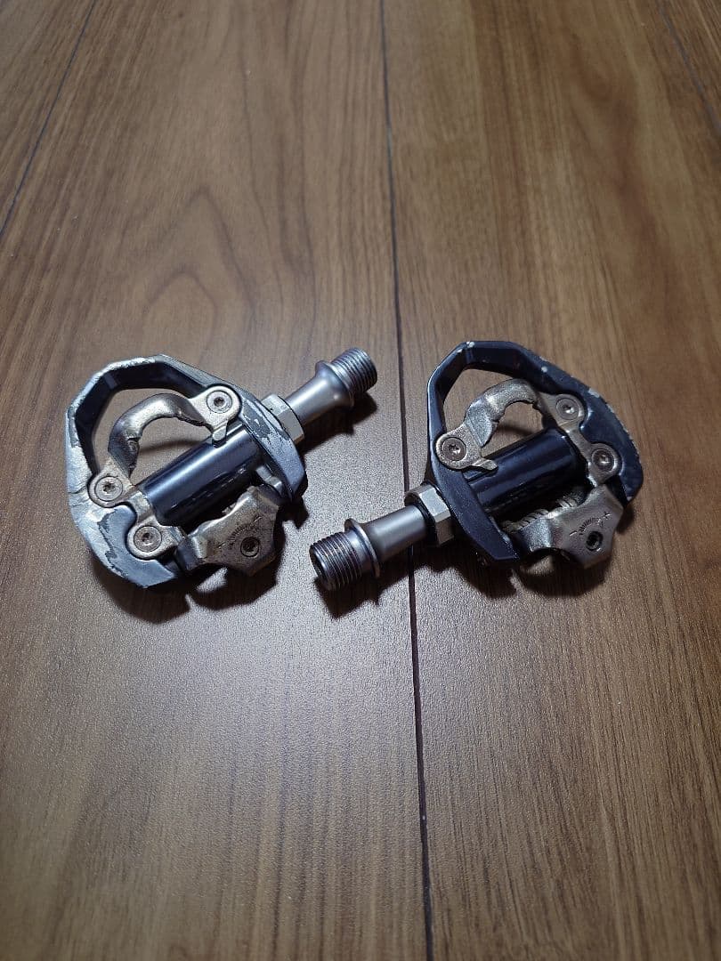 Shimano SH-RX801(42WIDE) + おまけultegraペダル