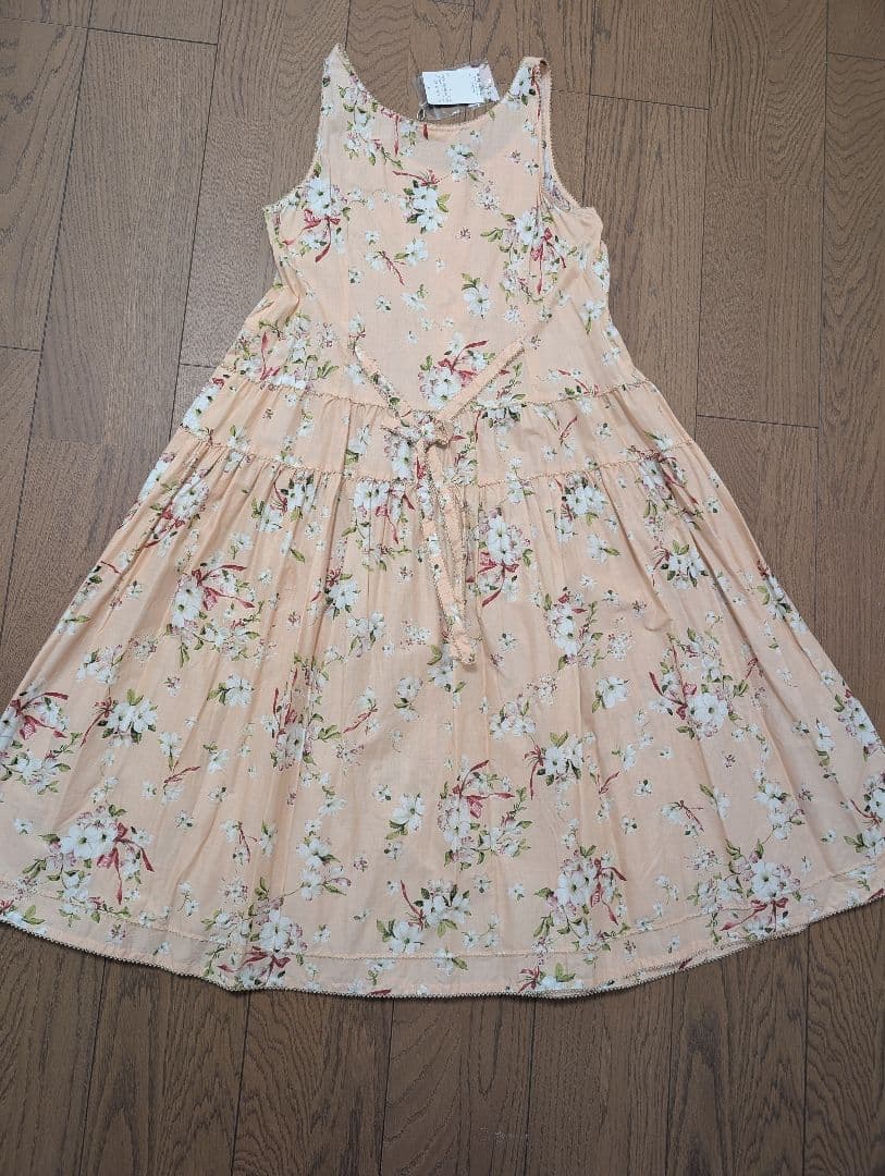 (未使用品タグ付き)ピンクハウス　ハナミズキ柄ノースリーブミディワンピース