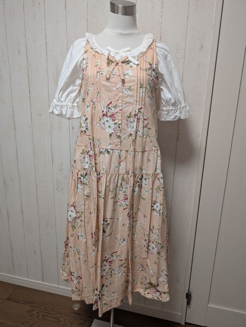 (未使用品タグ付き)ピンクハウス　ハナミズキ柄ノースリーブミディワンピース