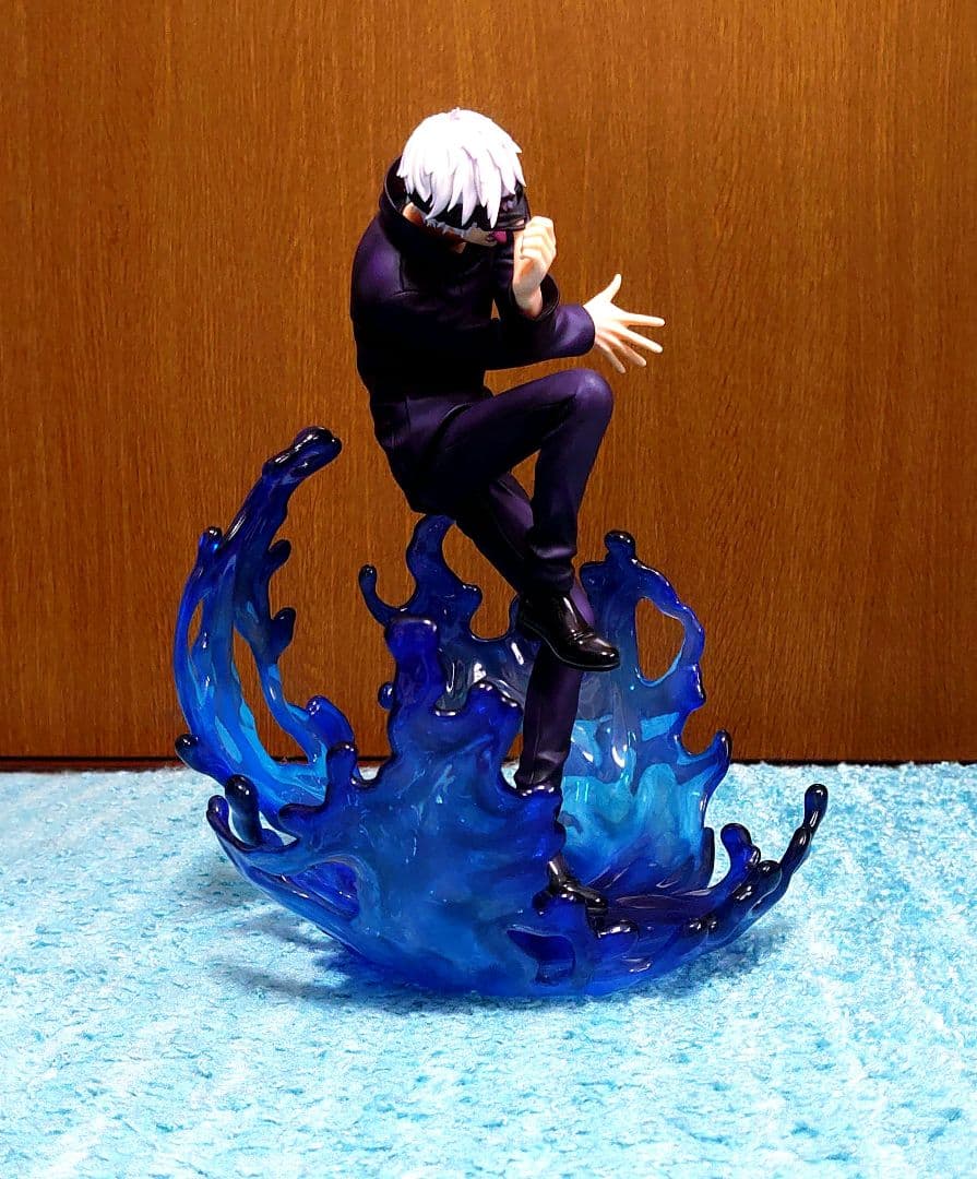 渋谷スクランブルフィギュア　五条悟　呪術廻戦　1/7スケールフィギュア