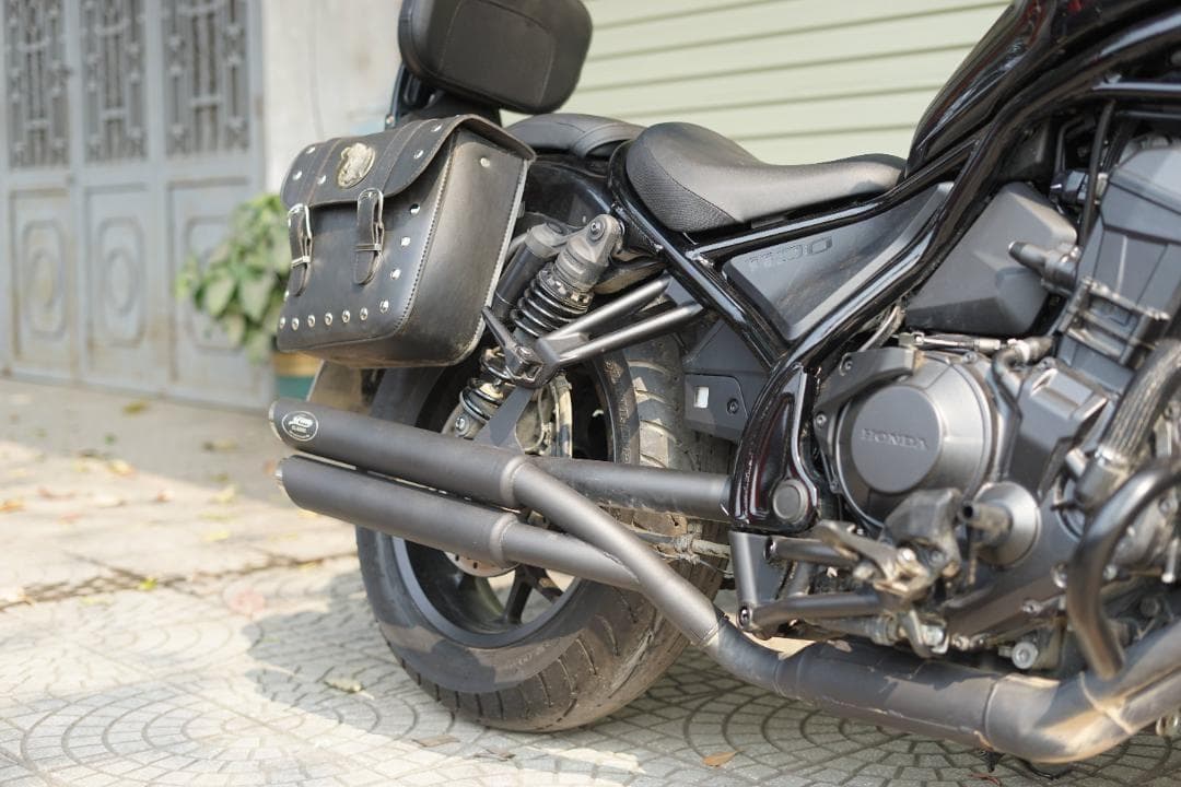 ホンダ レブル1100 マフラー Gem classicｘJavi Motor