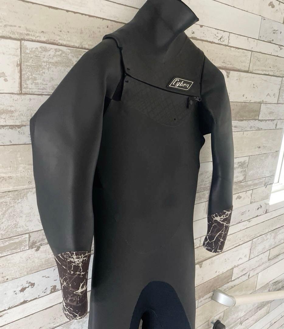 【早い者勝ち】Cyber 170cm メンズML相当 セミドライ 5/3ミリ
