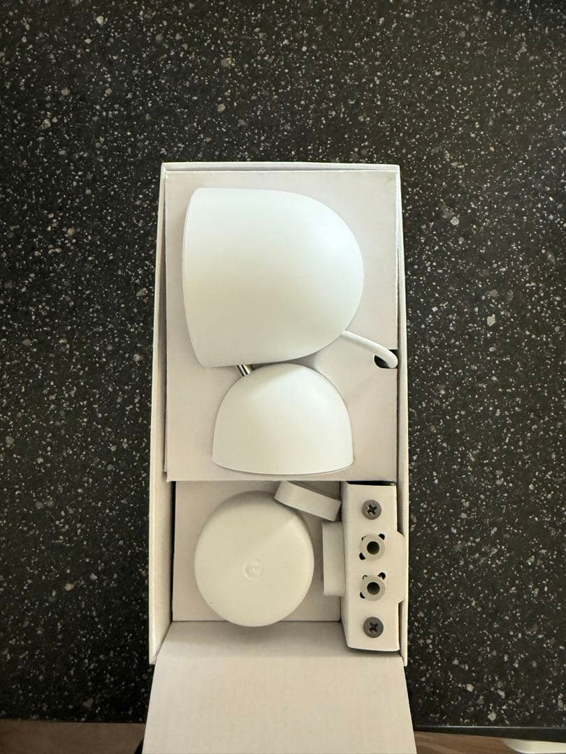 GA01998-JP Google Nest Cam(屋内用/電源アダプター式)