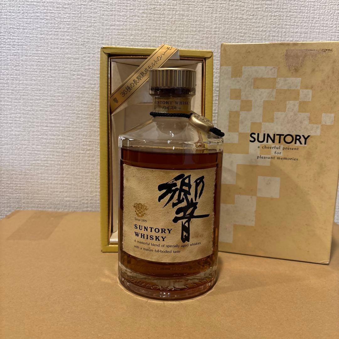 サントリーウイスキー響　裏ゴールドラベル　箱付き　未開封（26）
