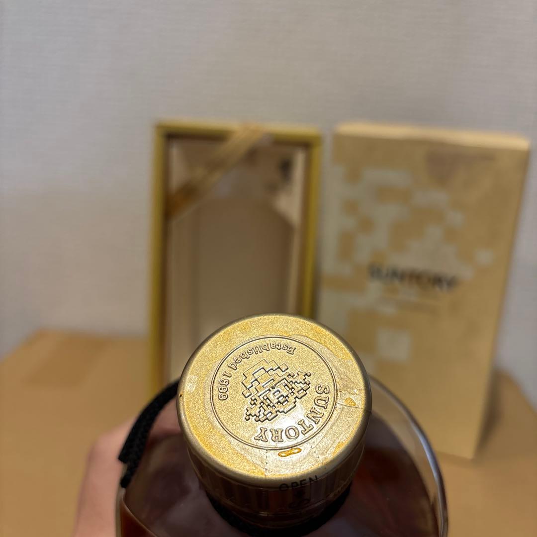 サントリーウイスキー響　裏ゴールドラベル　箱付き　未開封（26）