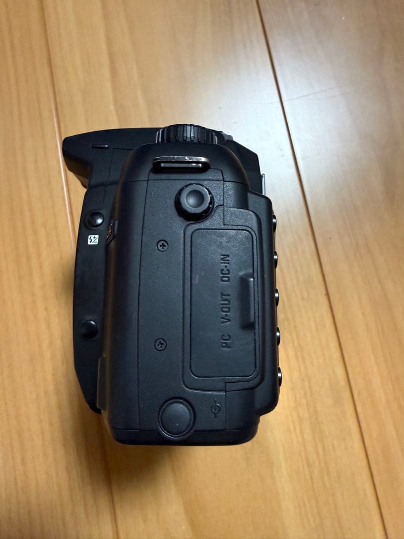 SIGMA シグマSD14+レンズ2種+フィルター+予備バッテリー1つのセット