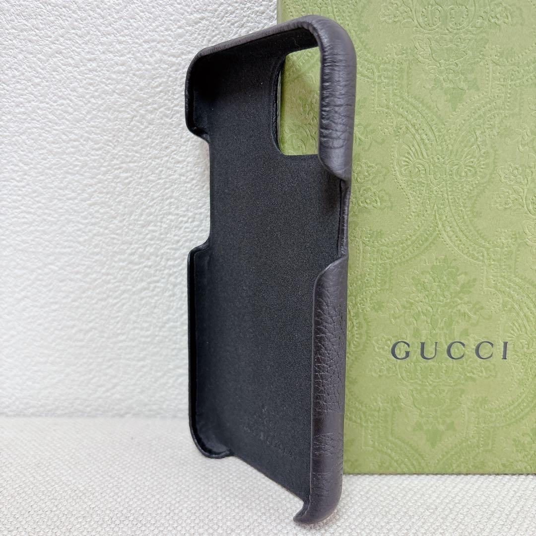 iPhone15ケース　GUCCI 新品　GGレザー　スマホケース
