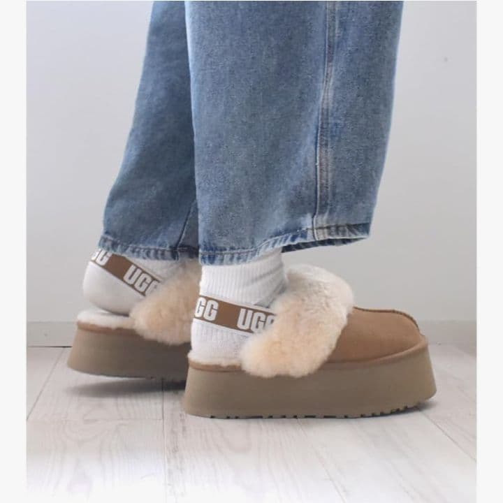 [アグ] ファンケット サンダル レディース FUNKETT23cm