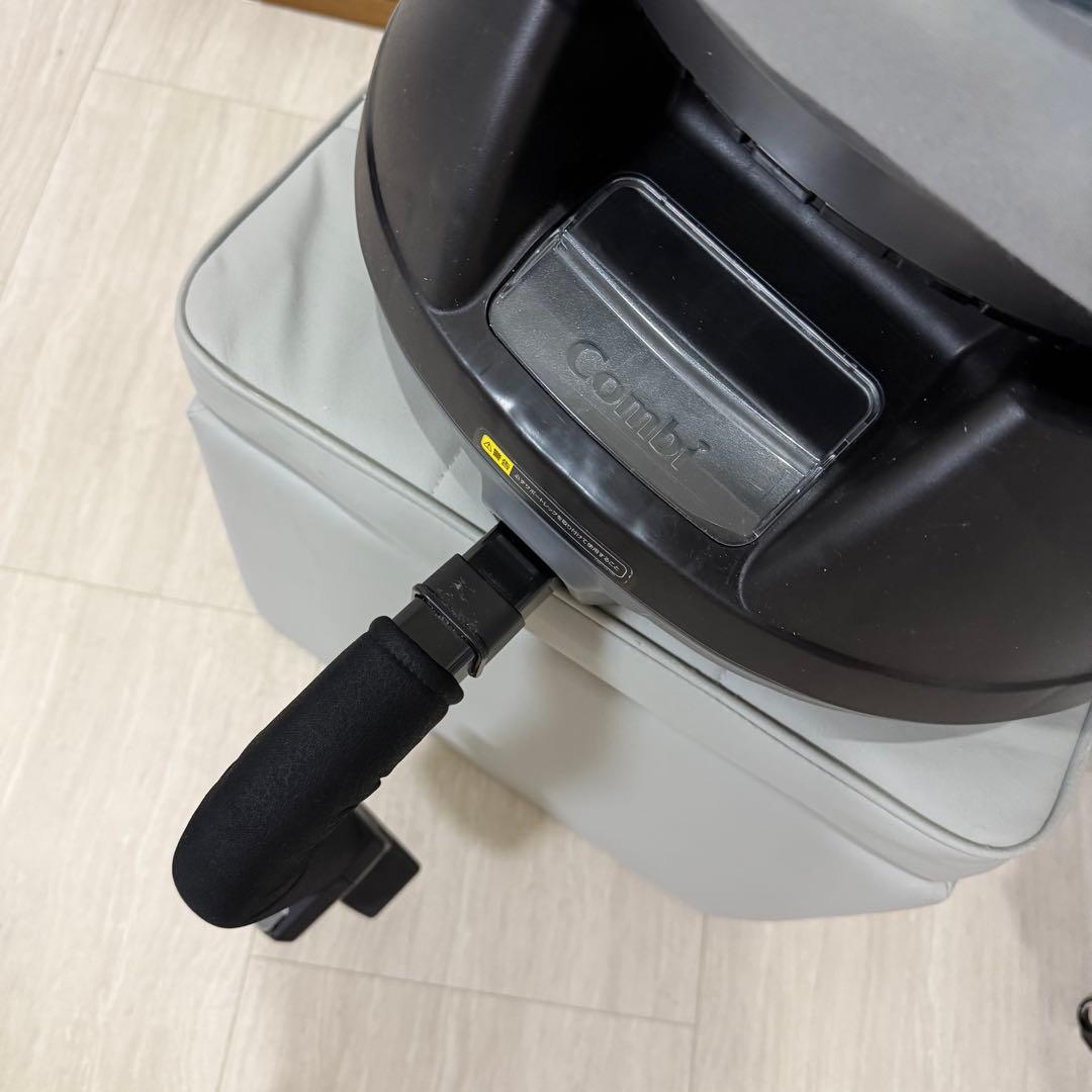 【美品】コンビ クルムーヴスマート JN-550 シートベルト固定