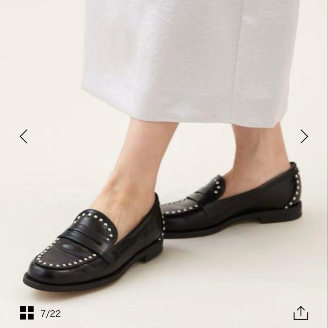 スタッズ付きブラックレザーローファー　24cm 完売モデル