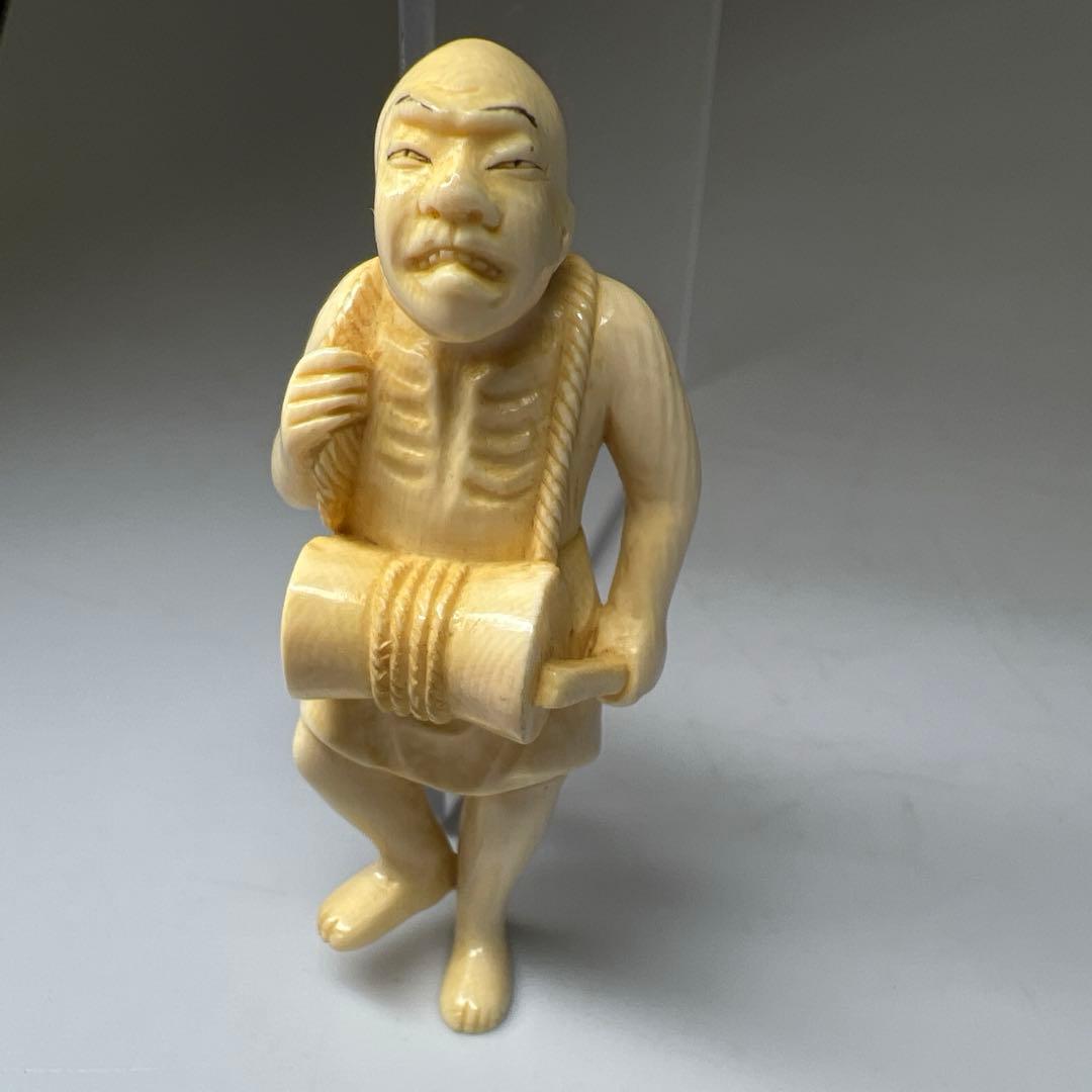 専用　在銘和彫人物根付　18g 東Y8-0206☆2Fトヒコオ