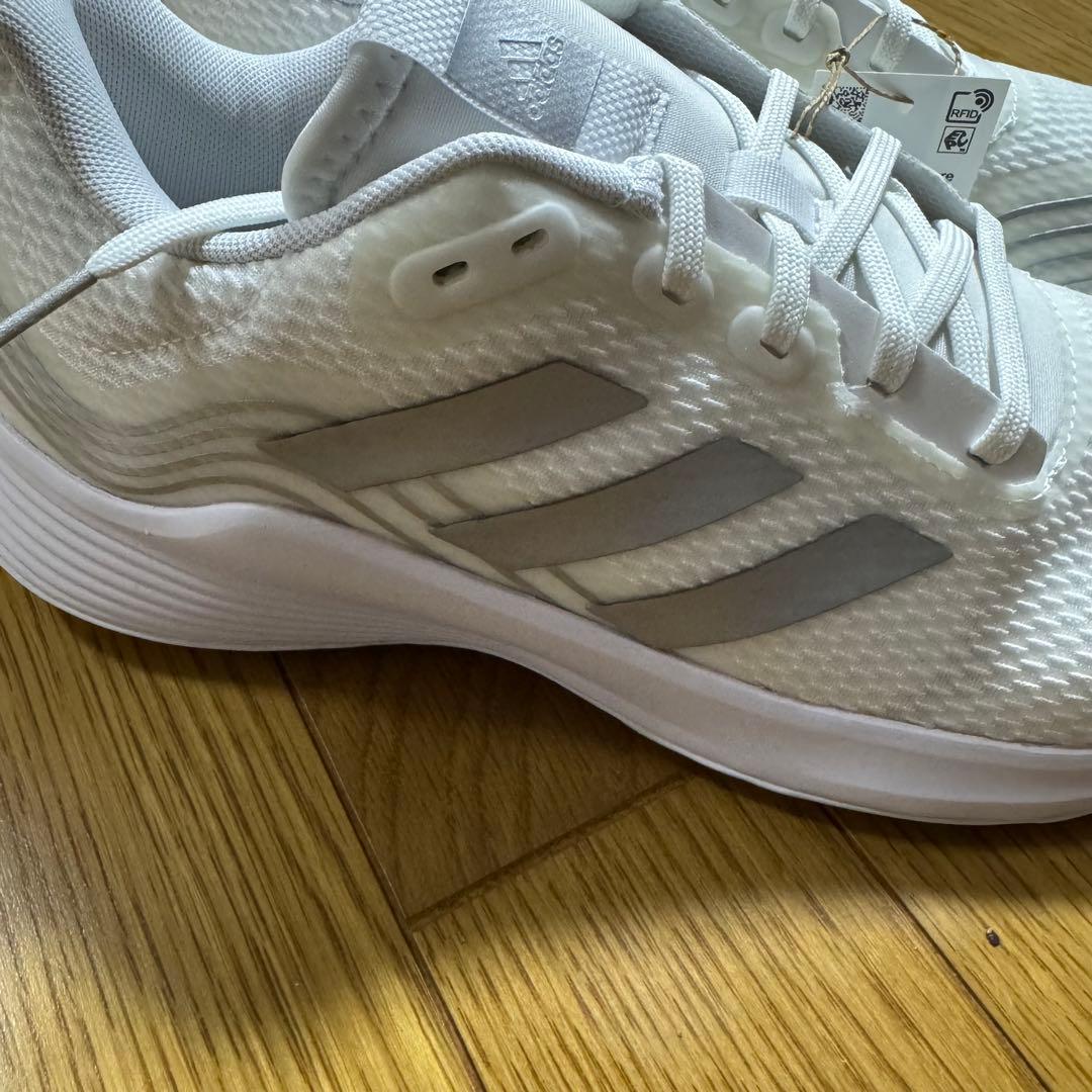 【レディース】adidas バレーボールシューズ ホワイト 26.5㎝