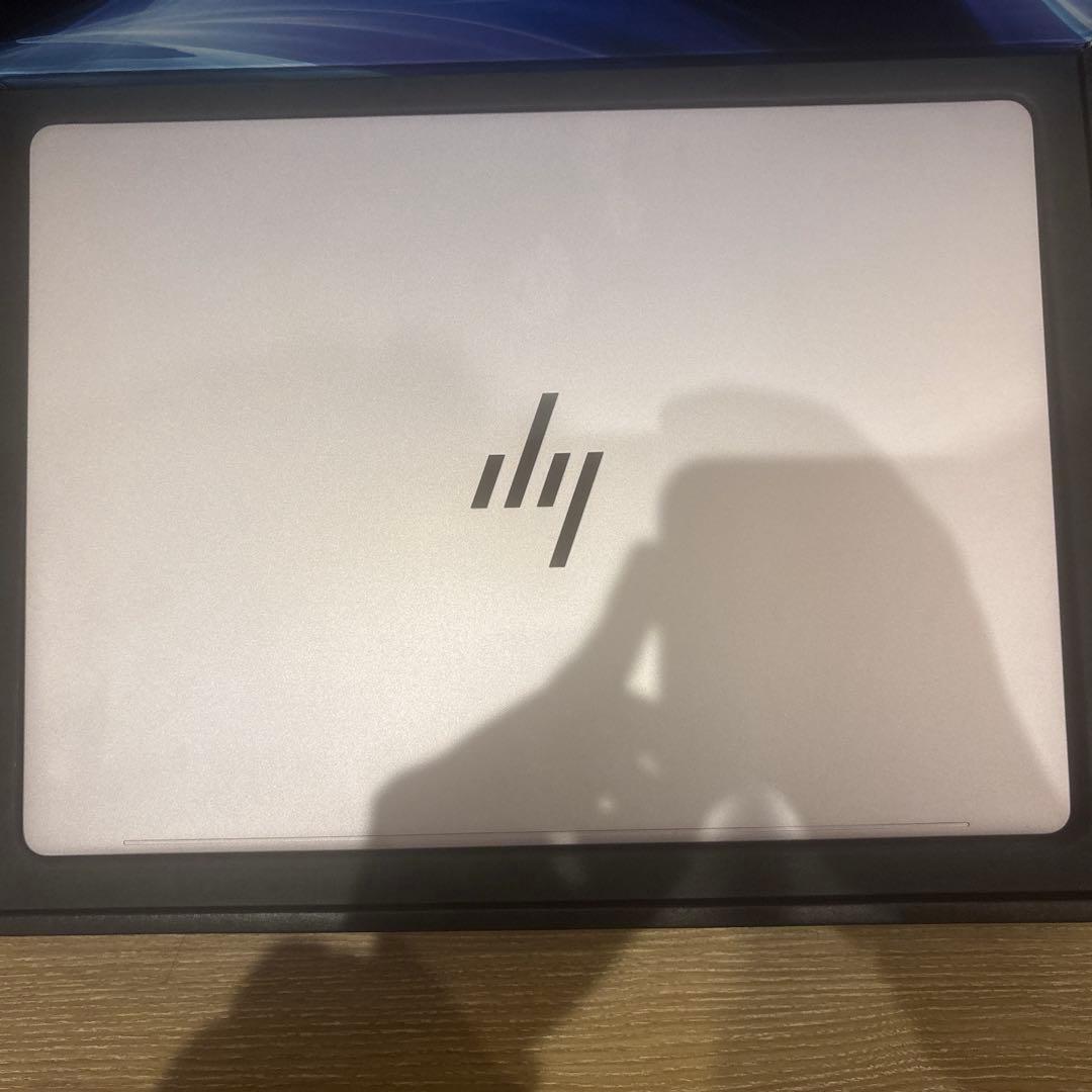 ［新品未使用］HP OmniBook 7 14インチ ノートPC